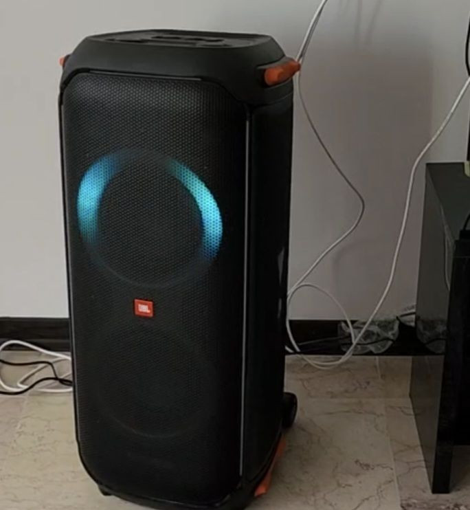 سپیکر بلوتوثی قابل حمل جی بی ال مدل PARTY BOX 710